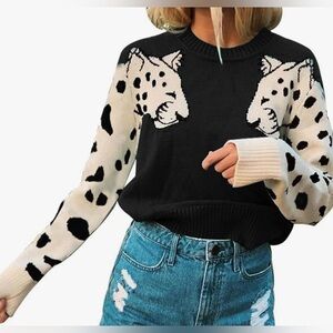 Gently used women’s crew neck leopard sweater,good condition,for Fall or winter